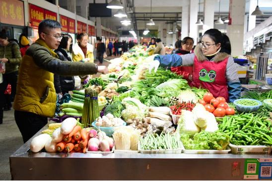 國家統(tǒng)計局：2019年2月份，浙江居民消費(fèi)價格同比上漲1.6%。其中，城市上漲1.6%，農(nóng)村上漲1.9%?